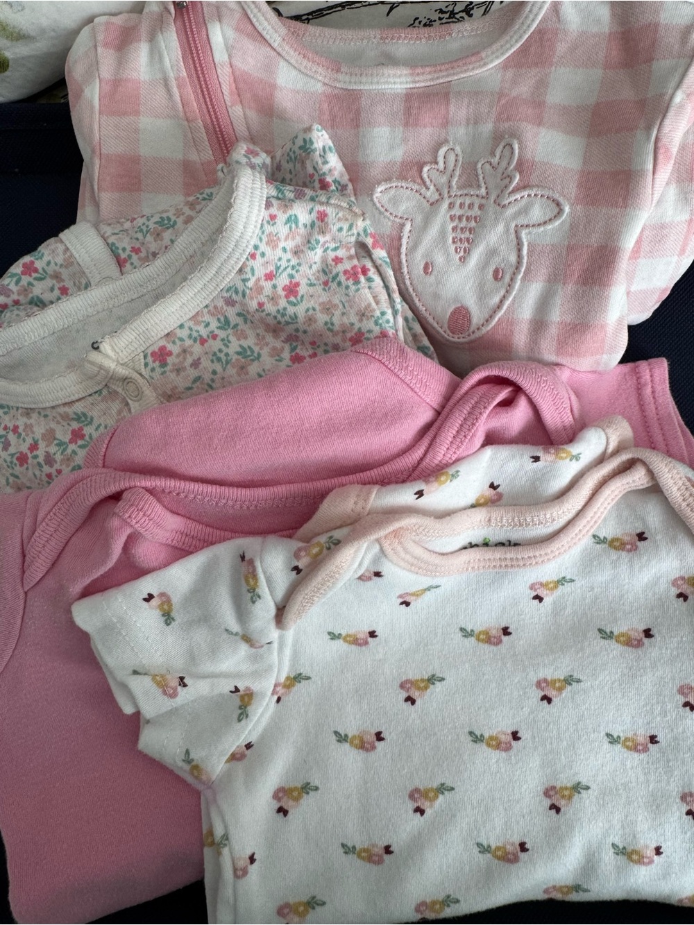 🍑3/$40🍑 Set of Pink Baby Sleepers and Onesies with Floral & Gingham Prints